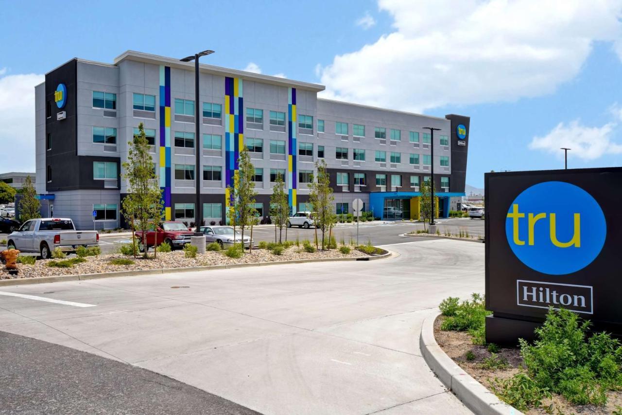 Tru By Hilton Salt Lake City Airport Extérieur photo