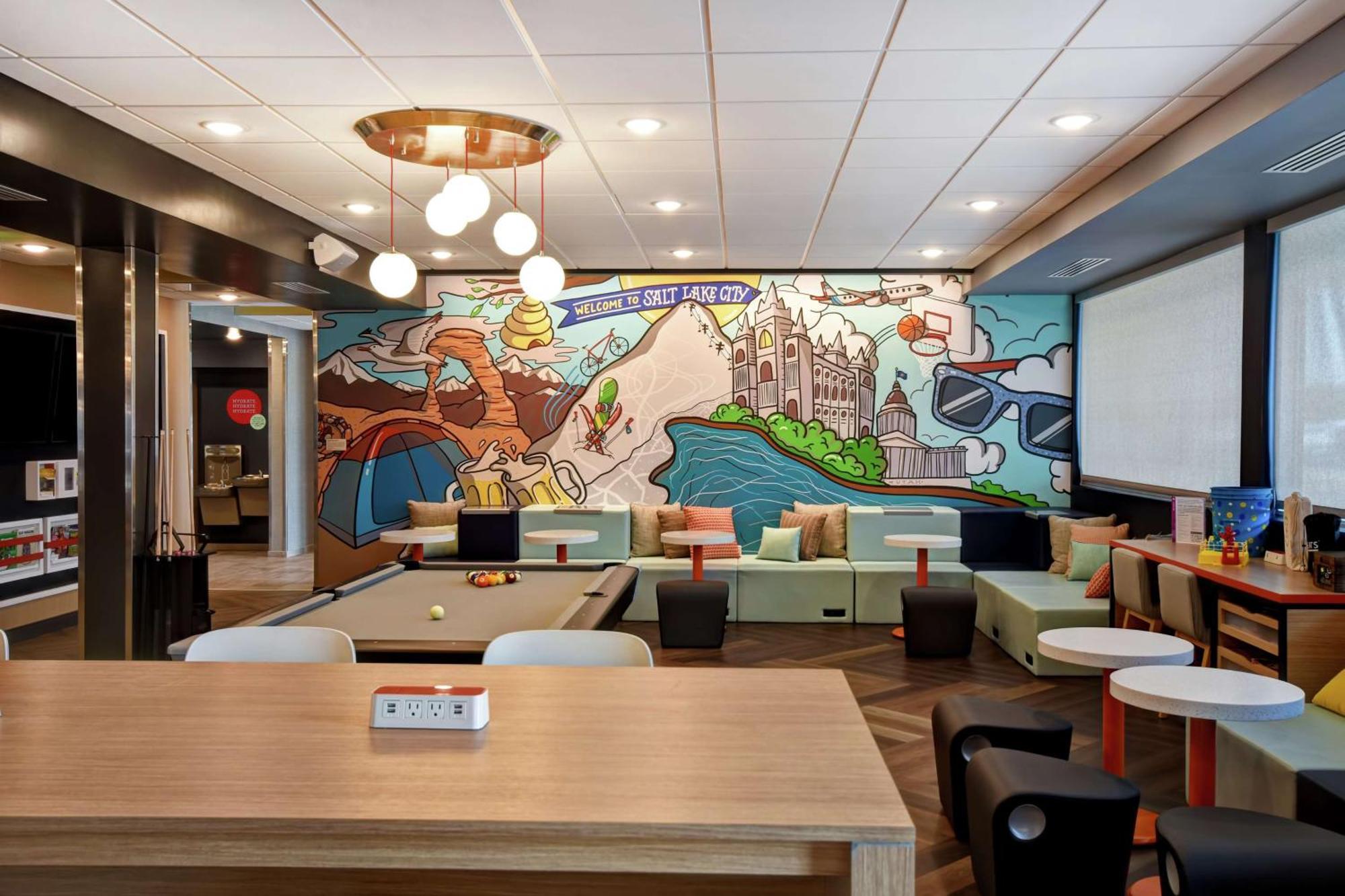 Tru By Hilton Salt Lake City Airport Extérieur photo
